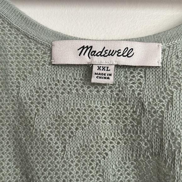 Palm Stitch Crop Sweater Tank - Picture 4 of 4